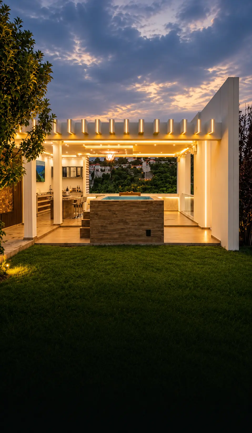 Pérgola y jacuzzi de noche